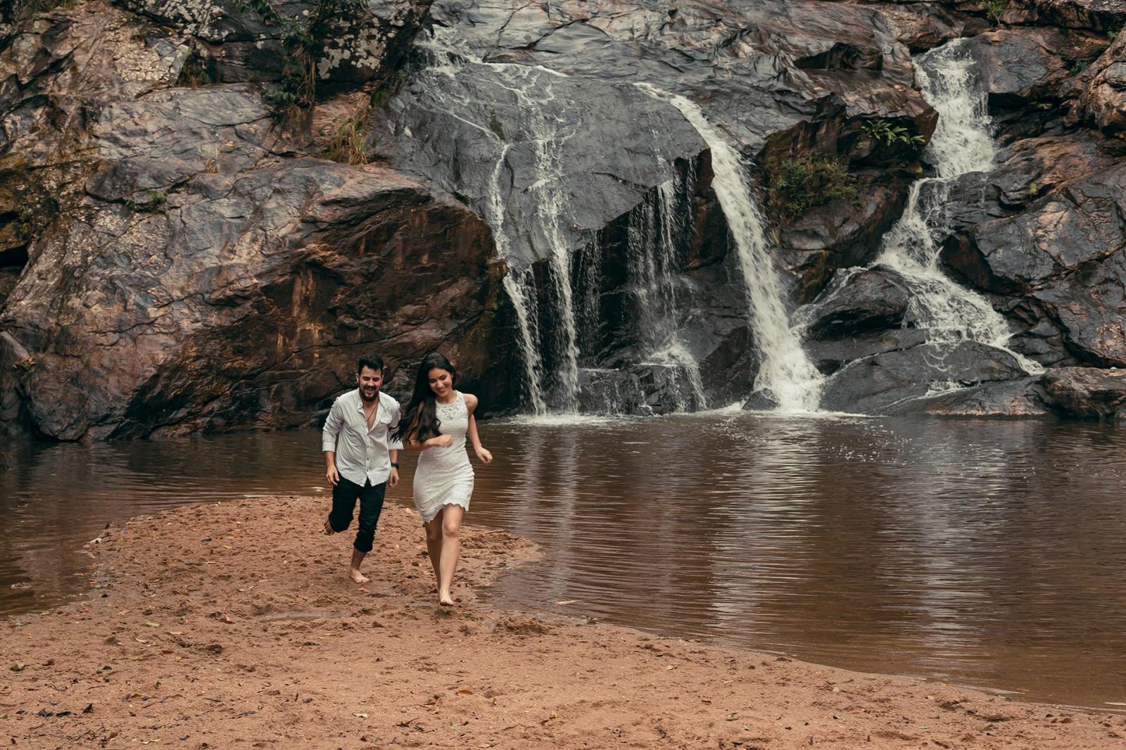 Isaque e Lara - Foto 3 de 15